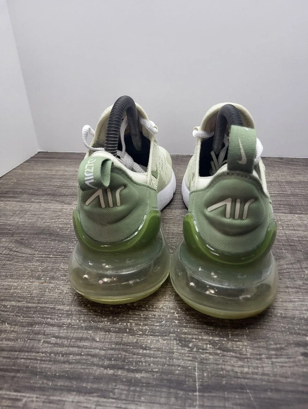 Nike Air Max 270 Sea Glass Oil Green Women's Size 7 Shoes Sneakers FN7101-020 - Picture 5 of 10